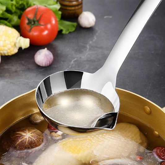 Soup Oil Separator Scoop Stainless Steel Soup Ladle Scoop Oil Filter Spoon for Grease, Fat Separator Skimmer Spoon for Home Kitchen and Cooking 9.5x5x30.5cm